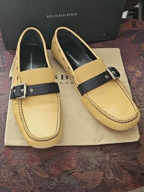 Burberry Loafers Shoes, Size 40/9.5.